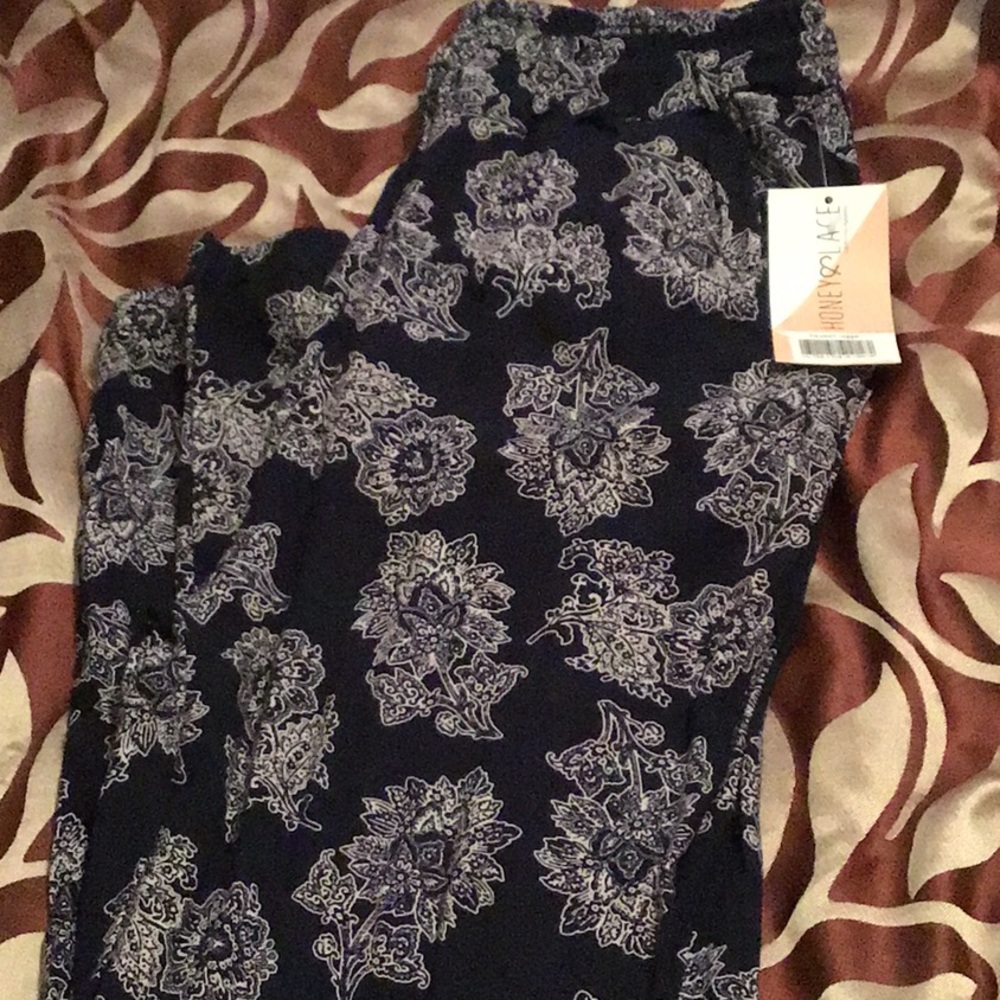 NWT joggers